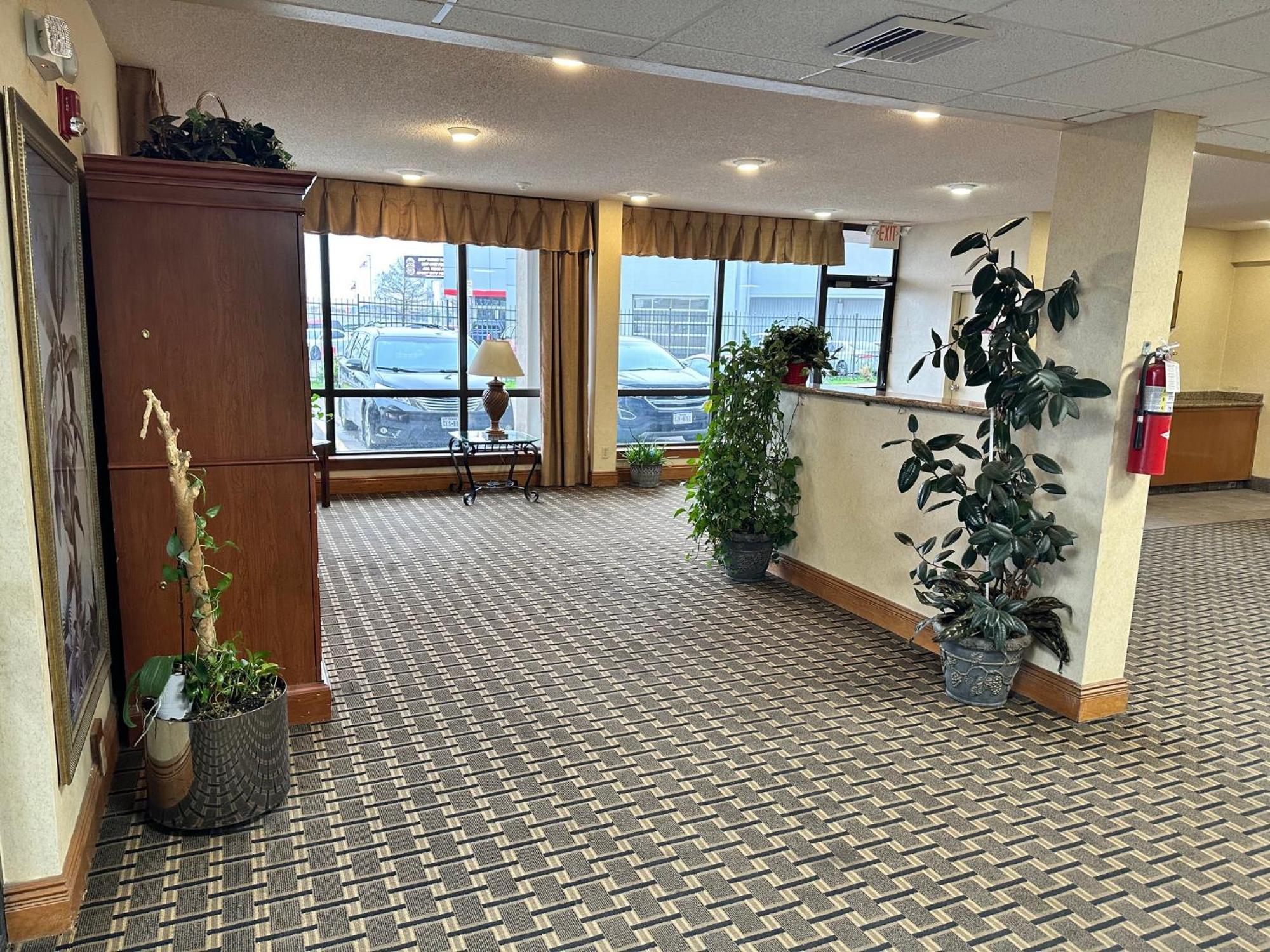 Executive Inn Dallas Bagian luar foto